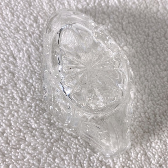 Vintage Clear Glass Swan Trinket Dish - Picture 11 of 11